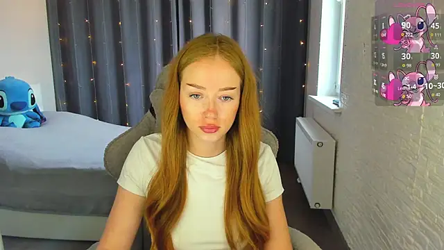Hot Mia  online show from June 14, 2:40 pm