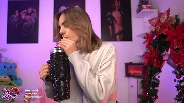 Snapshot of Mikey_Morningstar chatting on December 3, 10:09 pm Mikey Morningstar online show from December 3, 10:09 pm