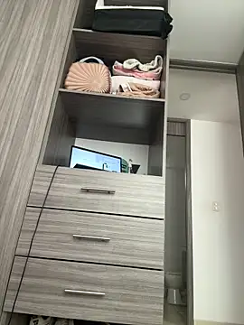 Snapshot of lau_ass_goddess chatting on June 21, 4:24 pm lau ass goddess online show from June 21, 4:24 pm