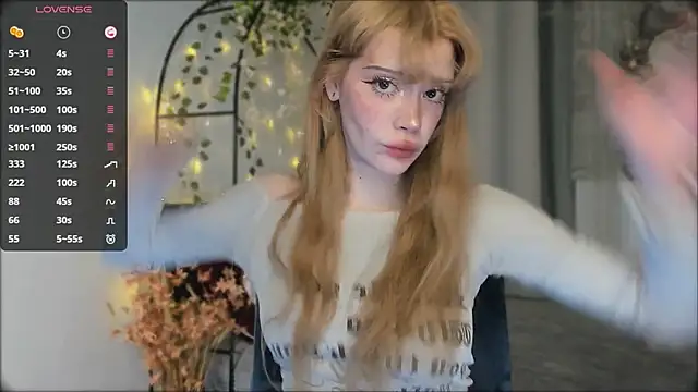 boobsybootie online show from April 7, 8:32 pm