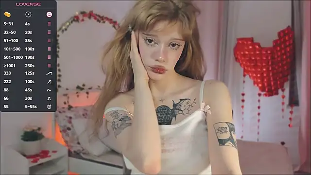 Snapshot of boobsybootie chatting on February 19, 8:50 pm boobsybootie online show from February 19, 8:50 pm