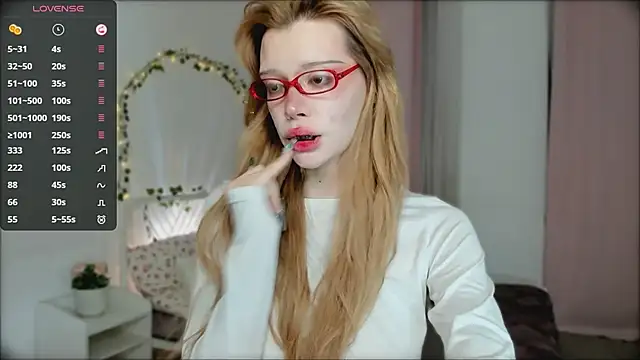 boobsybootie online show from March 21, 9:30 pm