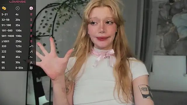 boobsybootie online show from May 17, 9:26 pm