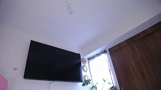 Snapshot of maggie_kay chatting on November 20, 3:34 pm maggie kay online show from November 20, 3:34 pm