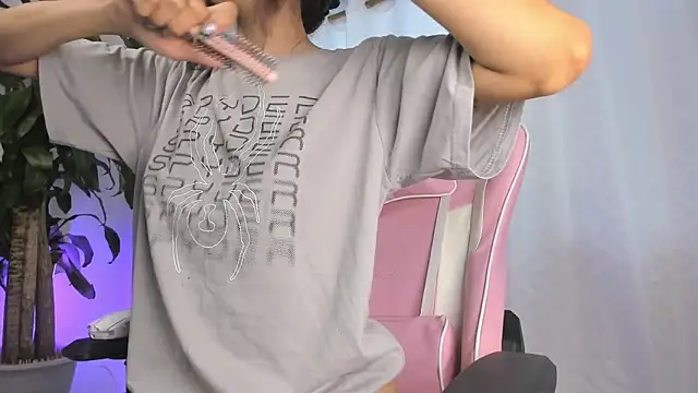 maggie kay online show from March 25, 2:49 pm