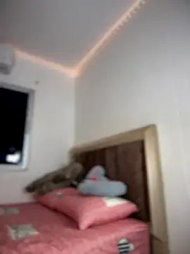 Shara dreams online show from October 15, 11:35 pm