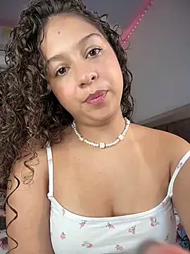 Shara dreams online show from February 24, 11:30 pm