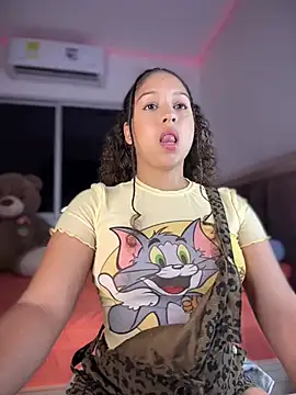 Shara dreams online show from March 3, 11:24 pm