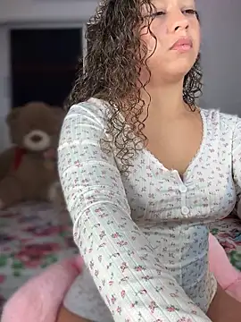 Shara dreams online show from March 15, 11:39 pm