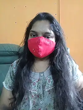Snapshot of lovely-latha chatting on May 26, 2:31 am lovely-latha online show from May 26, 2:31 am