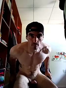 Snapshot of Luckyan10 chatting on November 10, 7:52 pm Luckyan10 online show from November 10, 7:52 pm