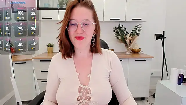 Charmy Gracy online show from May 30, 12:22 pm