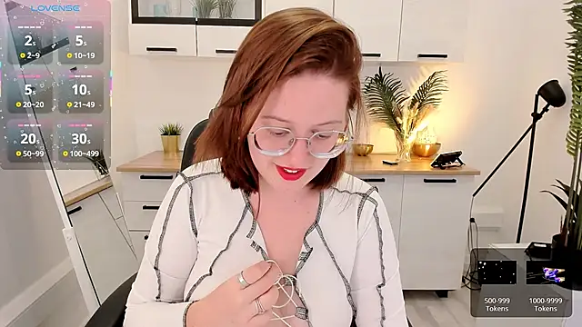 Charmy Gracy online show from May 15, 12:25 pm