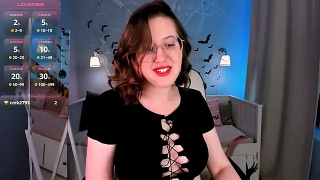 Snapshot of Charmy_Gracy chatting on October 30, 11:30 am Charmy Gracy online show from October 30, 11:30 am