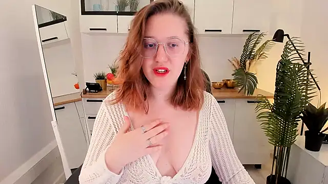 Charmy Gracy online show from March 9, 10:30 am