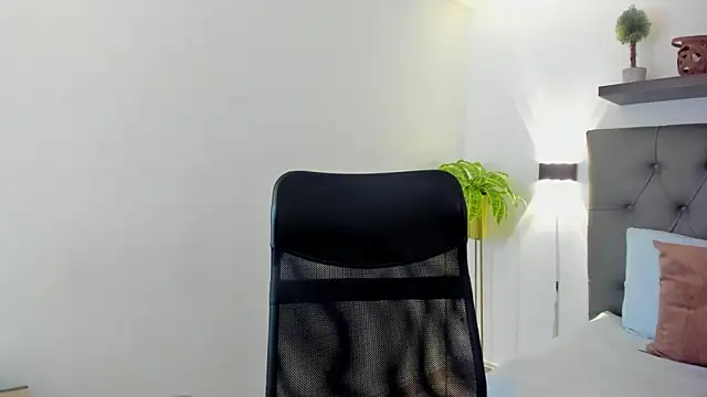 bella 99  online show from April 9, 11:27 am