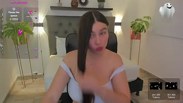 bella 99  online show from March 5, 12:02 pm