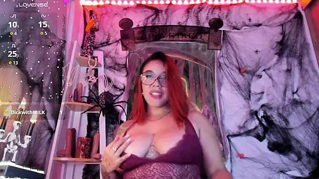 andrea lopezz  online show from October 15, 12:31 am