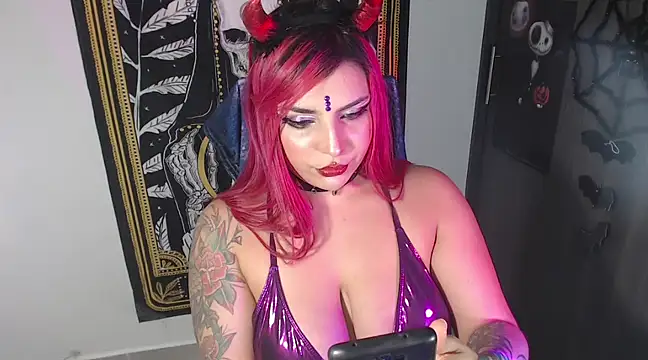 Lilith-miaw online show from February 21, 9:43 pm