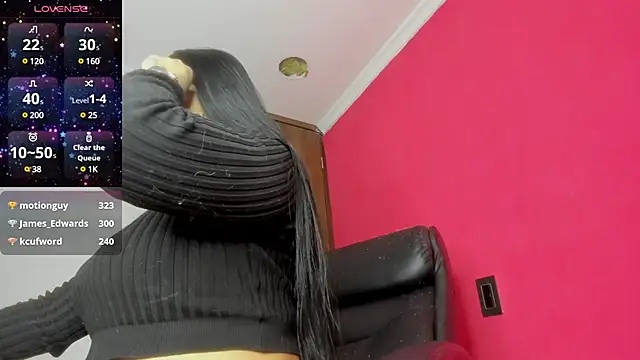 Snapshot of Pocahontas_d chatting on January 11, 6:24 am Pocahontas d online show from January 11, 6:24 am