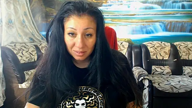 MoistMady online show from May 29, 5:46 am