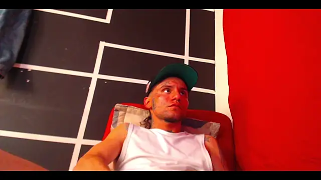 Christian Stiven1 online show from November 29, 7:36 pm