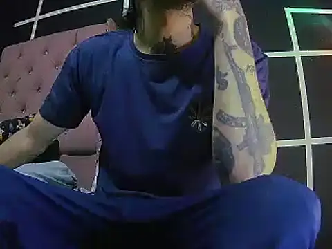 Snapshot of Christian_Stiven1 chatting on October 5, 4:25 am Christian Stiven1 online show from October 5, 4:25 am