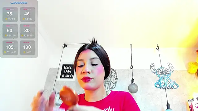 Rebeca xs online show from February 11, 7:30 am