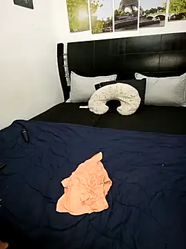 Snapshot of ashley69_brown chatting on November 21, 8:08 pm ashley69 brown online show from November 21, 8:08 pm