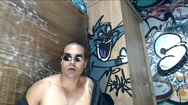 Justin Frank online show from April 8, 1:07 am