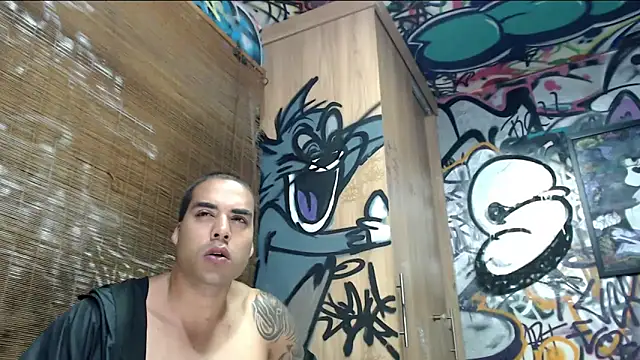 Justin Frank online show from April 12, 5:22 am