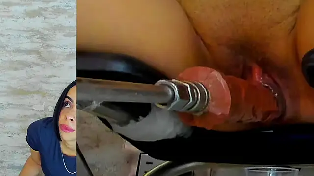 Amelia Myers online show from April 12, 3:32 am