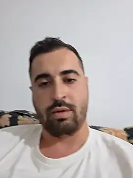Antonio123499 online show from May 23, 1:26 am
