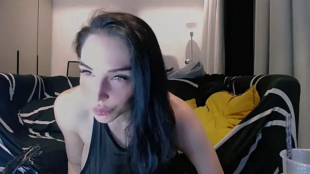 BlakeBexley online show from December 14, 1:56 am