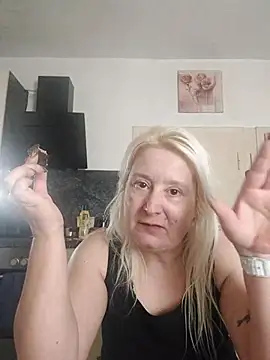 GeileEstelle online show from October 26, 4:40 pm