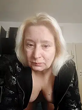 GeileEstelle online show from November 11, 5:35 am