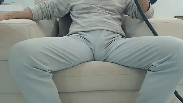 masterxmonster online show from January 7, 5:01 am