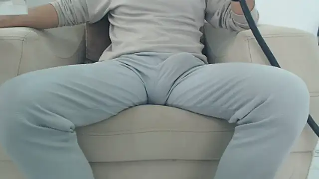 masterxmonster online show from April 14, 1:05 pm