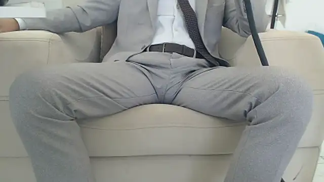 masterxmonster online show from October 27, 8:37 am