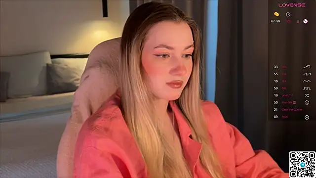 Snapshot of elinanortas chatting on November 24, 4:56 am elinanortas online show from November 24, 4:56 am