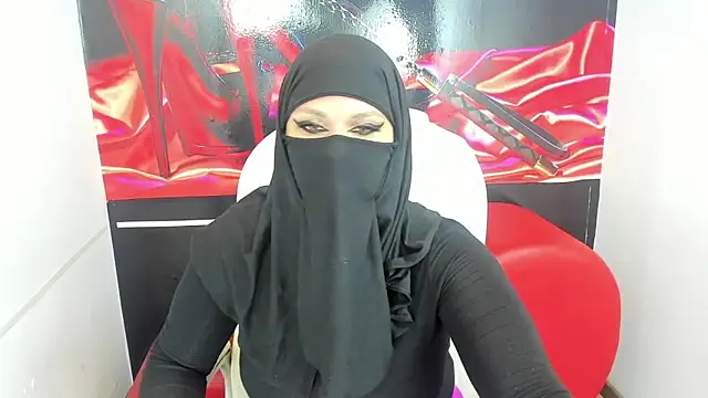 evelyn  salah online show from January 11, 12:39 am