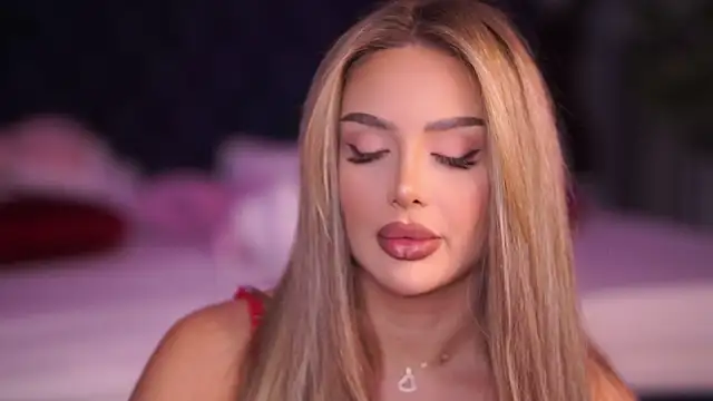 AshleySinn online show from November 4, 11:14 am