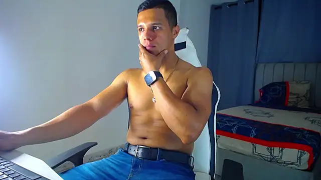 DavidAngell7 online show from February 9, 4:21 am