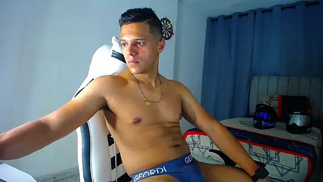 DavidAngell7 online show from April 2, 11:44 pm