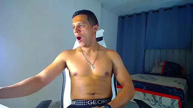 DavidAngell7 online show from February 11, 4:56 am