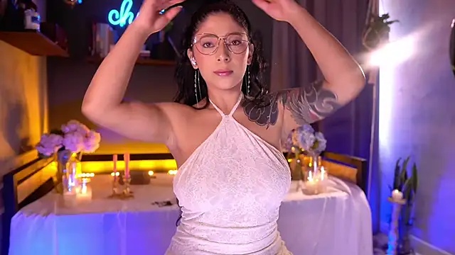 camila3   online show from February 6, 6:15 pm