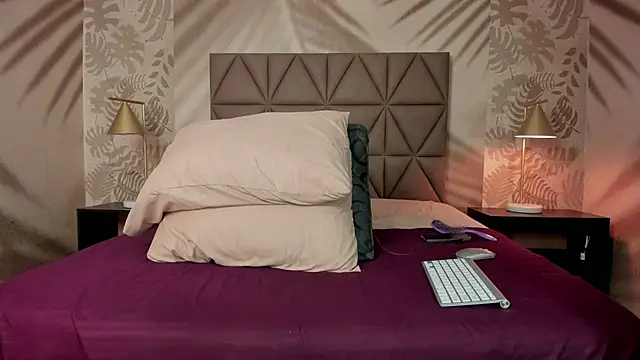 Scarleett 22 online show from February 11, 7:58 pm