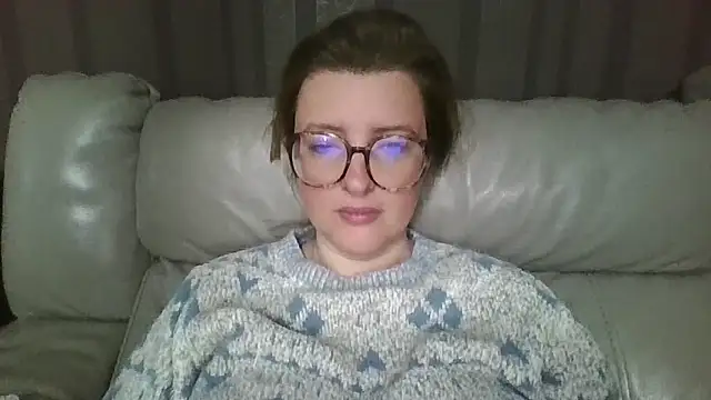 LiquidLeonie online show from March 29, 2:57 am