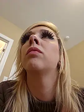 AmethystFoxx online show from February 15, 8:08 pm