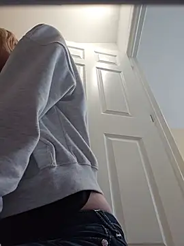Snapshot of AmethystFoxx chatting on June 14, 5:25 pm AmethystFoxx online show from June 14, 5:25 pm